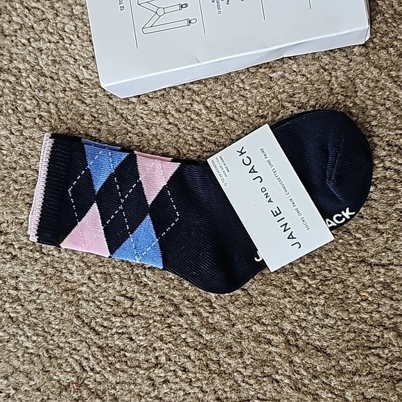 Janie and Jack plaid Suspenders and Matching Crew Socks 12-24M - Picture 4 of 6